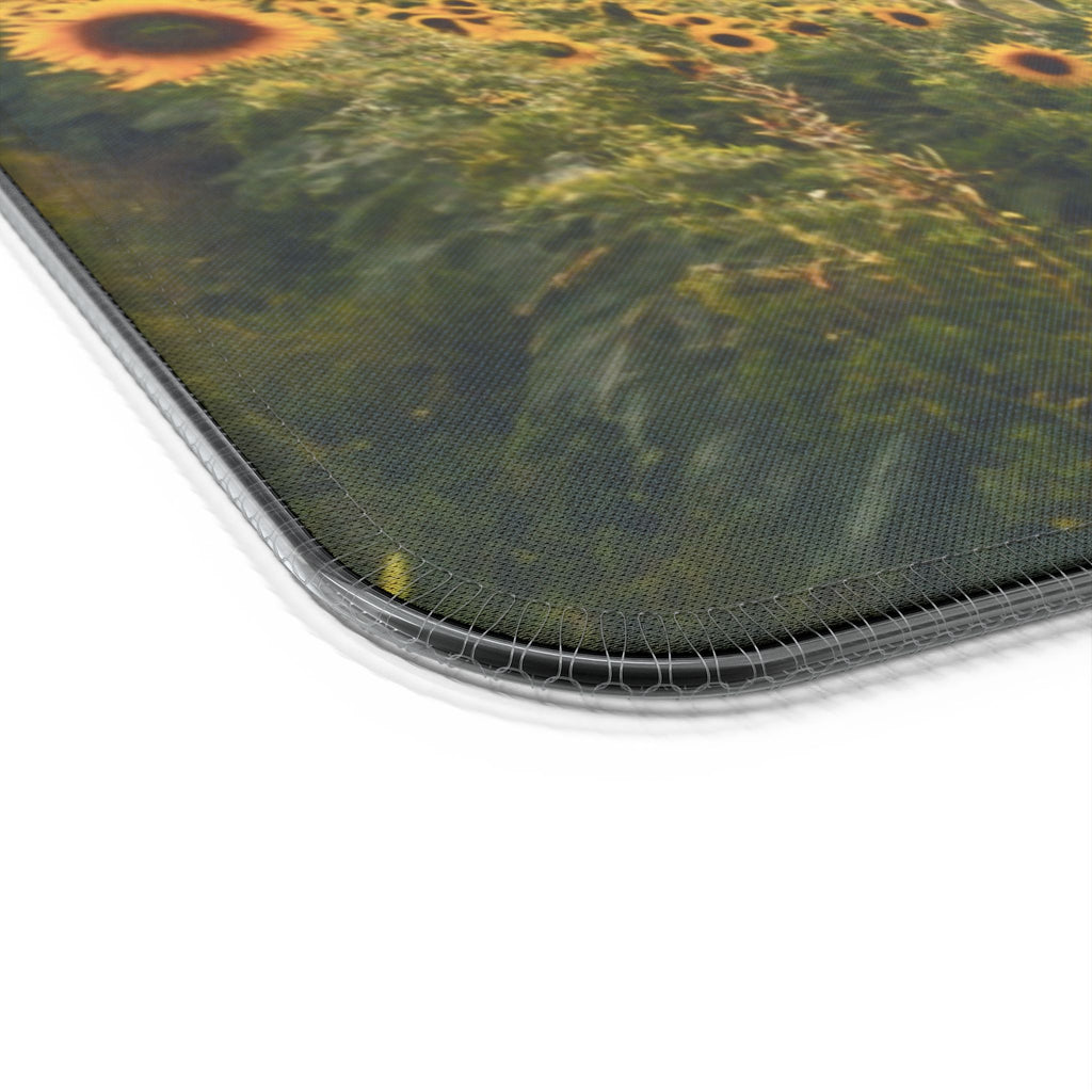 LED Wireless Charging Mouse Pad — Sunflower Field Gaming Desk Mat